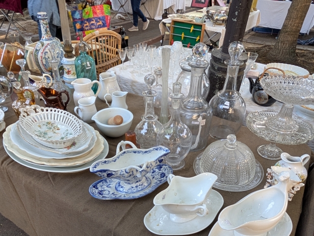 骨董品と美術品の買取について｜違いを知り、価値を正しく見極めるために